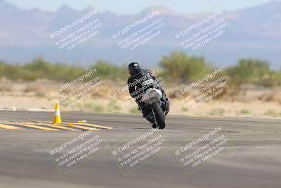 media/Sep-25-2023-Moto Forza (Mon) [[81ffa65e0a]]/B-C Group/Session 3 (Turn 16)/